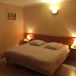 Inn Le Grand Joly *